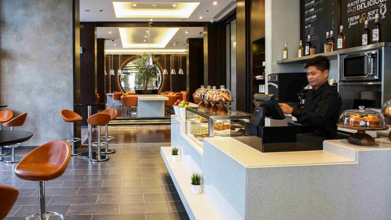 Centro Corniche Al Khobar By Rotana Hotel Exterior photo