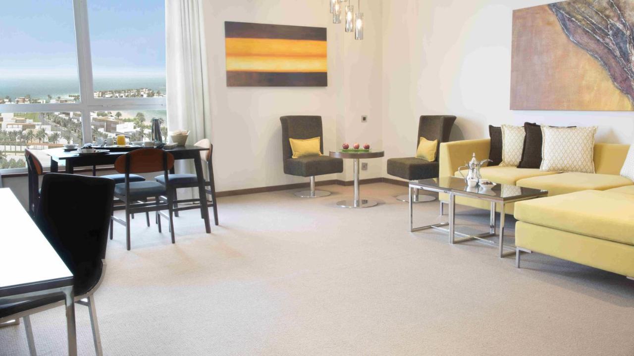 Centro Corniche Al Khobar By Rotana Hotel Exterior photo