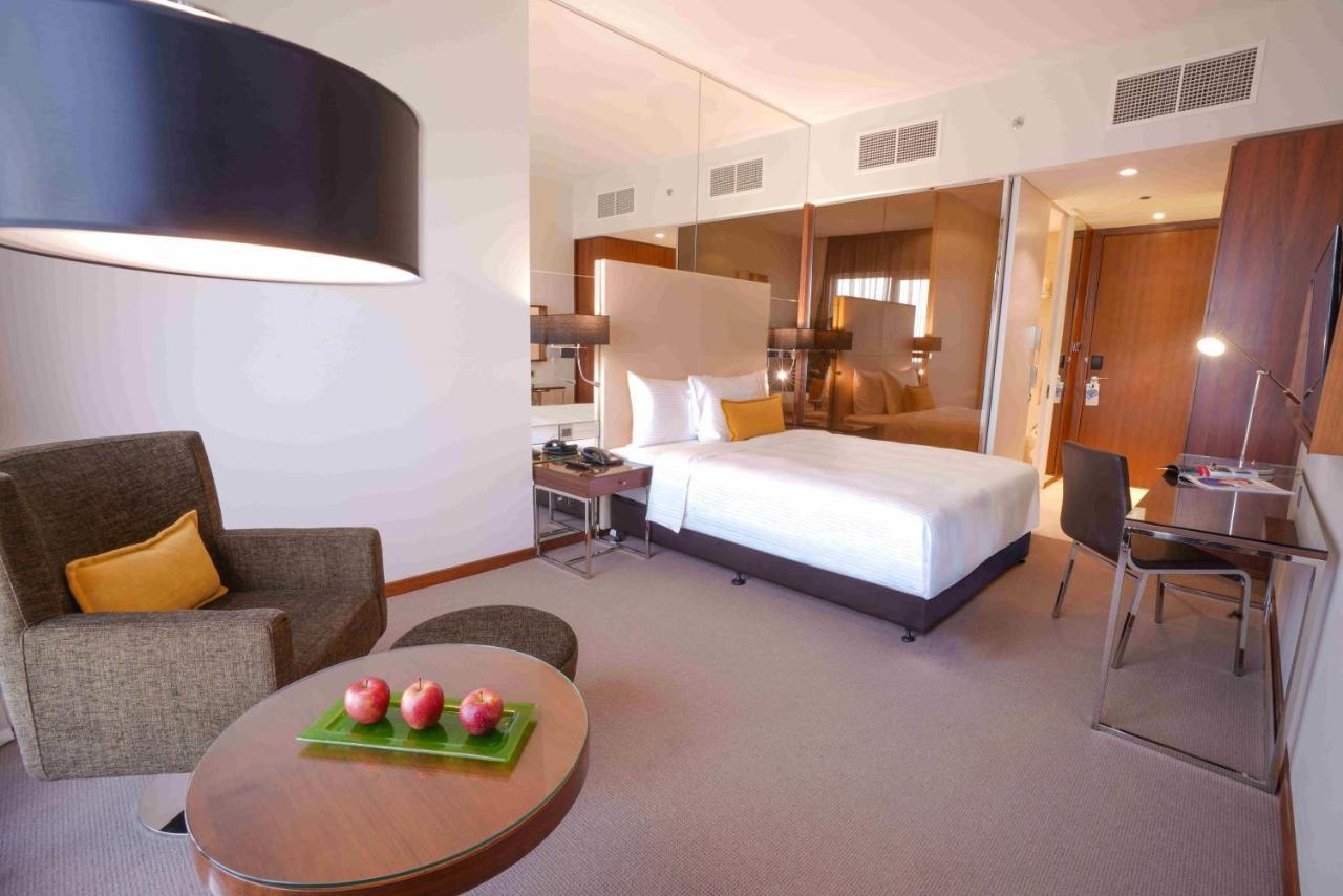Centro Corniche Al Khobar By Rotana Hotel Exterior photo